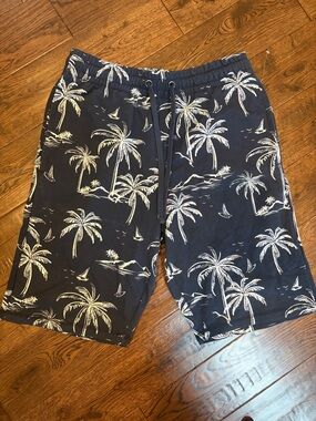 Men's Navy Palm-Print Shorts with Drawstring